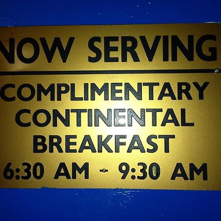 Americas Best Value Inn Macomb Екстериор снимка