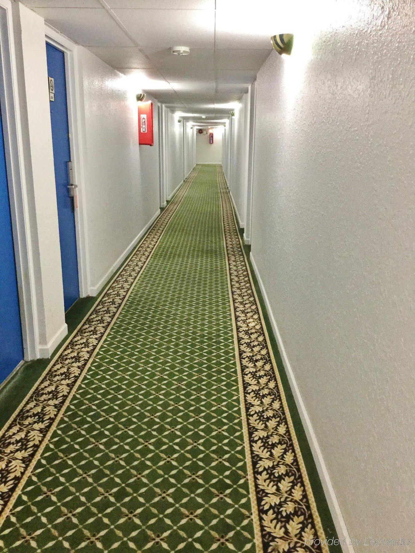 Americas Best Value Inn Macomb Екстериор снимка